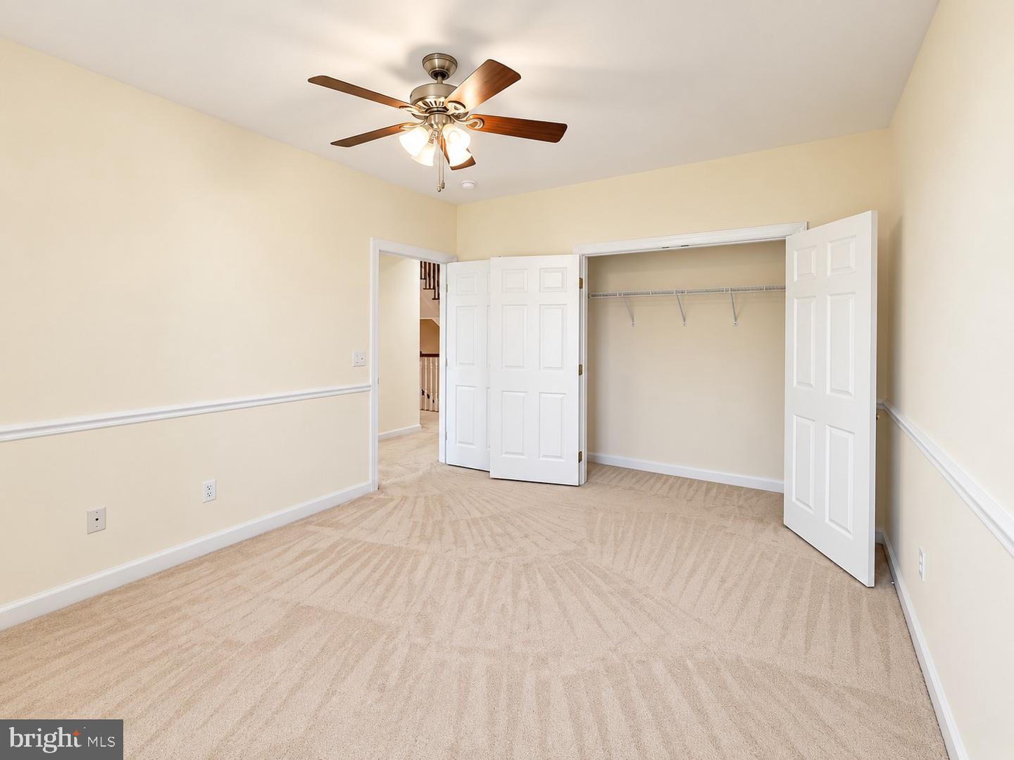 47636 Mid Surrey Sq Property Photo 22