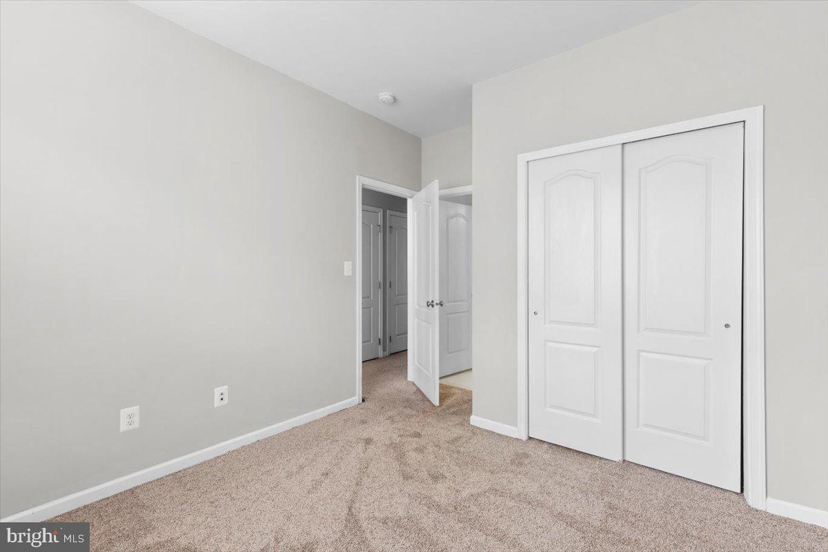 25119 Mcbryde Ter Property Photo 5