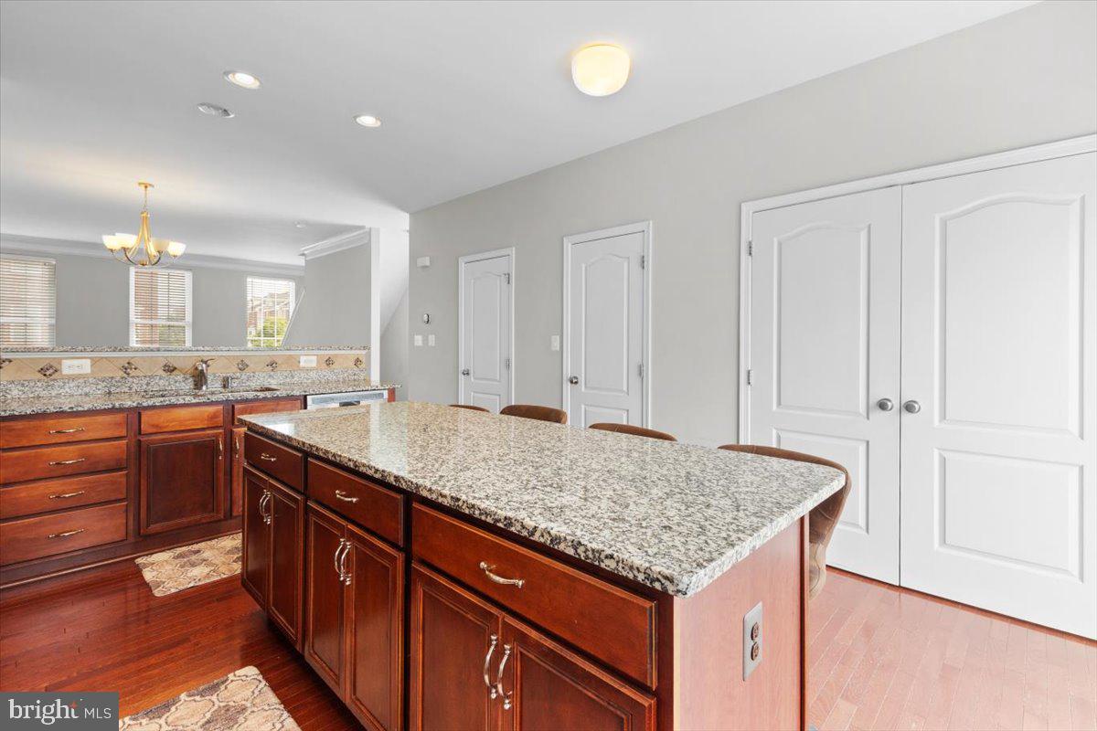25119 Mcbryde Ter Property Photo 11