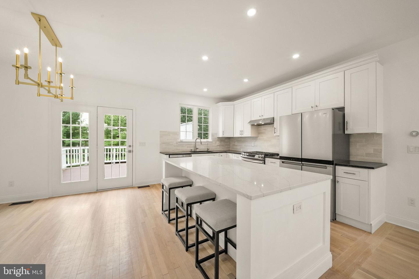 43809 Lees Mill Sq Property Photo 1