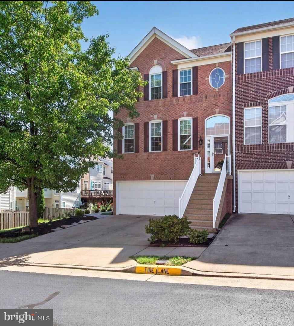 209 SPENCER TER SE Property Photo 1