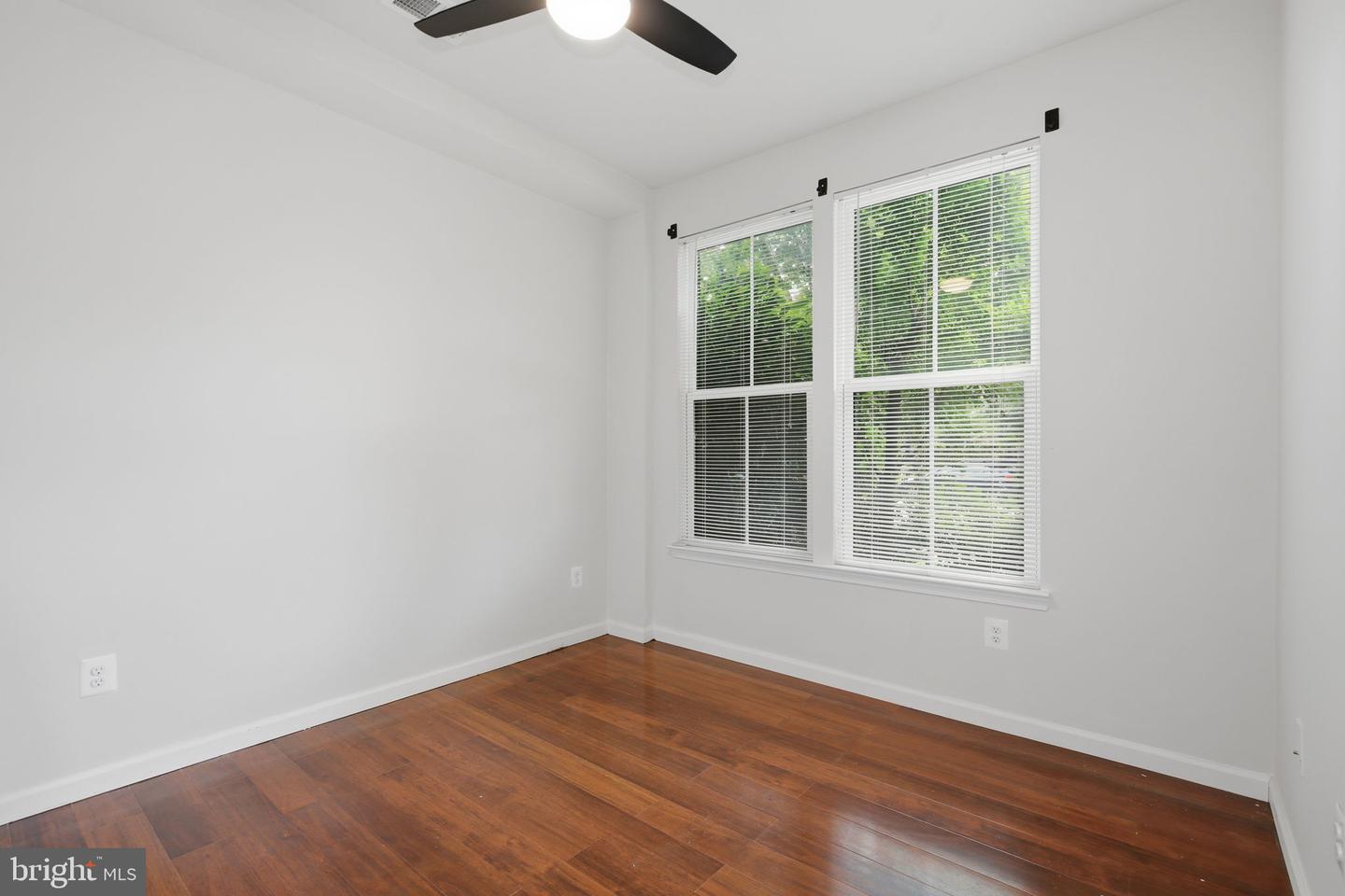 22322 Foundation Dr Property Photo 11