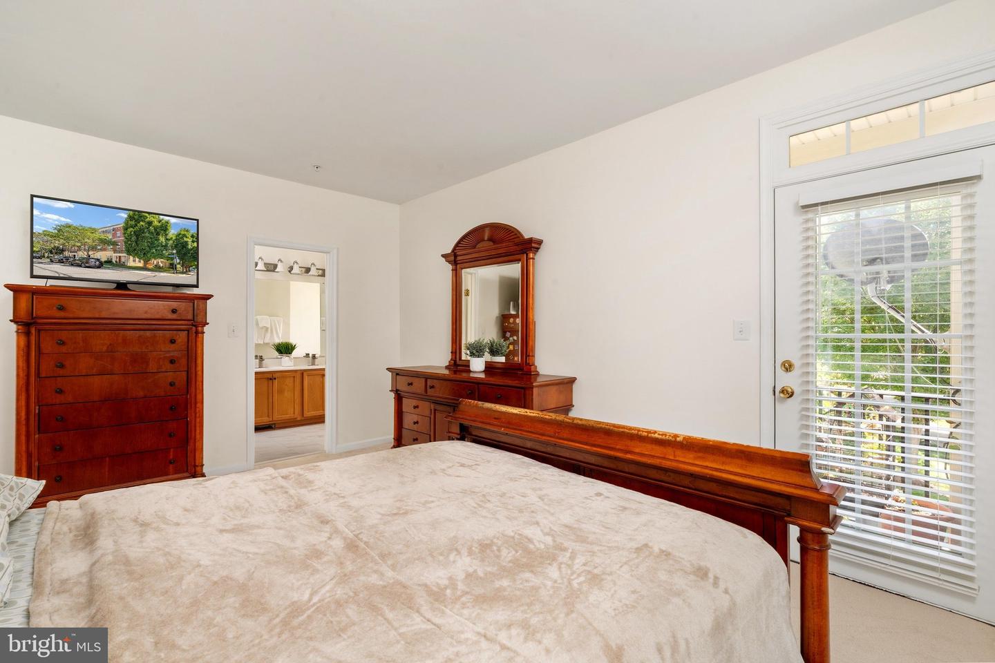 43643 Mcdowell Sq Property Photo 11