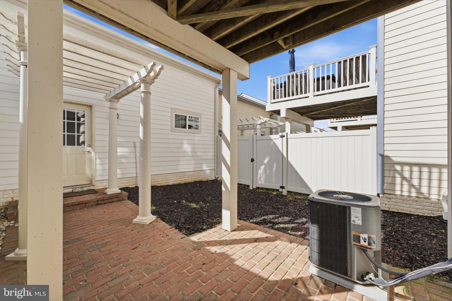 193 Great Laurel Sq Se Property Photo 80