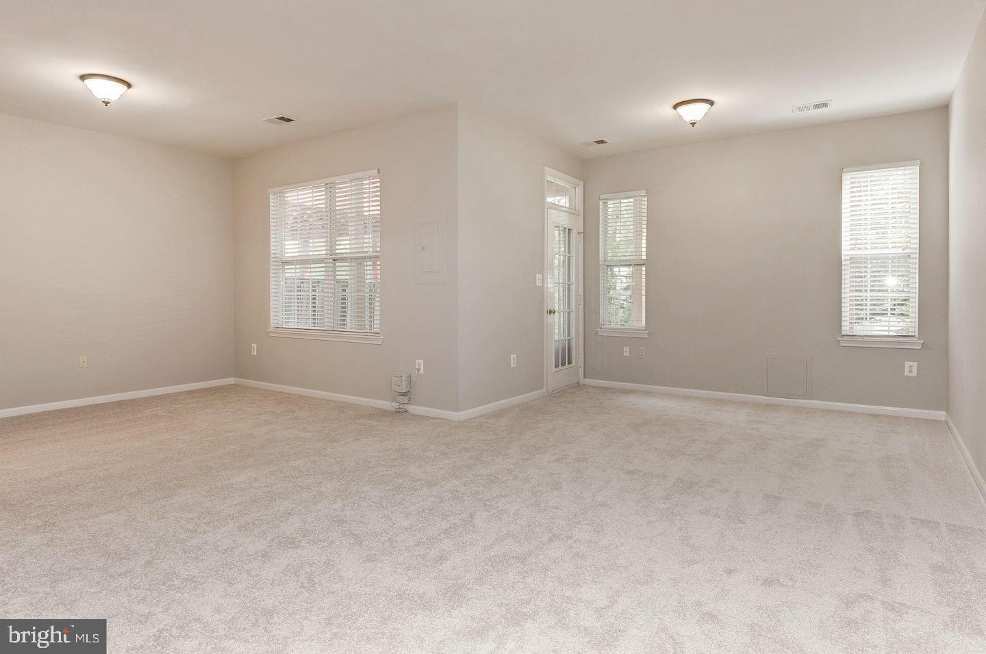 21264 Victorias Cross Ter Property Photo 24