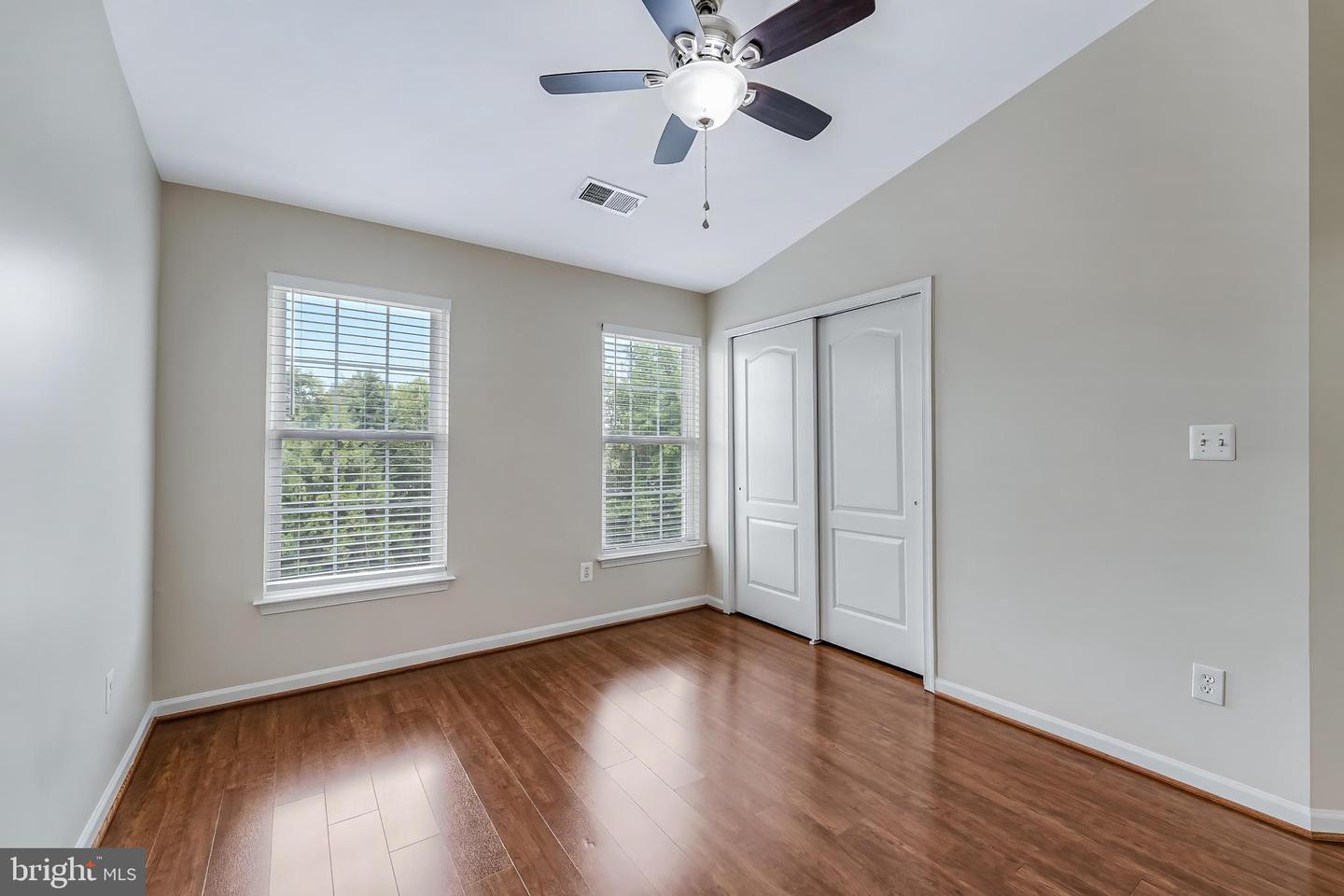 43619 Picketts Corner Ter Property Photo 39