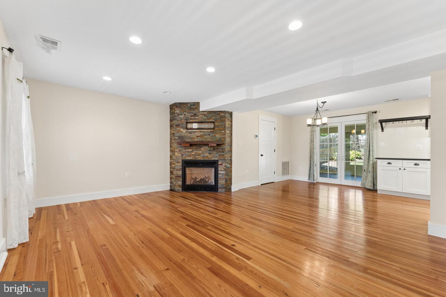 18280 Clayton Hall Rd Property Photo 7