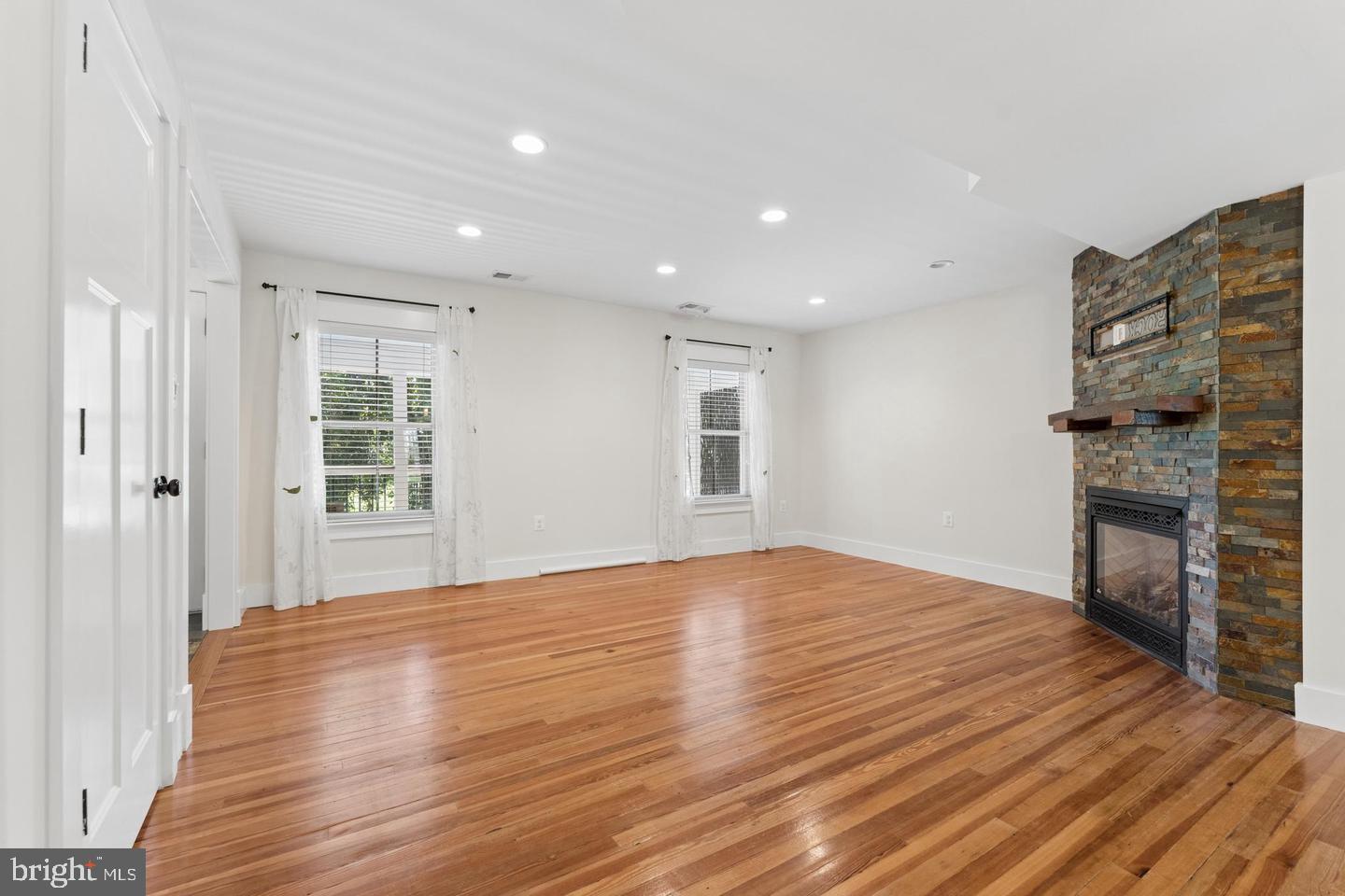 18280 Clayton Hall Rd Property Photo 8