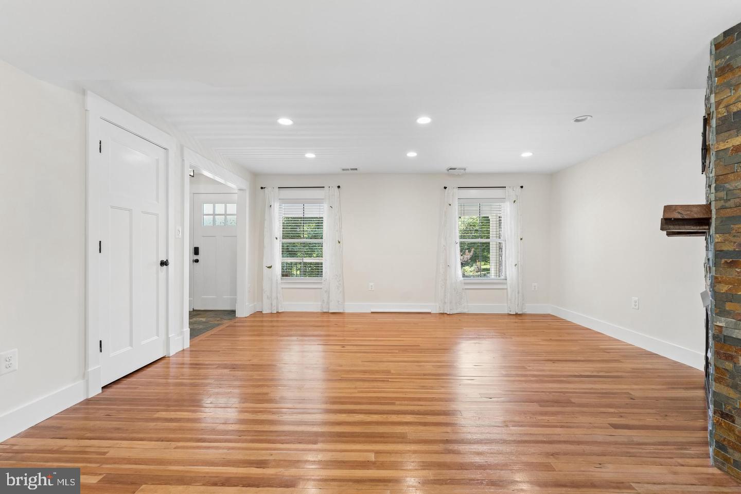 18280 Clayton Hall Rd Property Photo 9