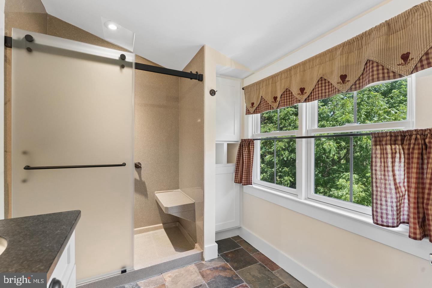 18280 Clayton Hall Rd Property Photo 21