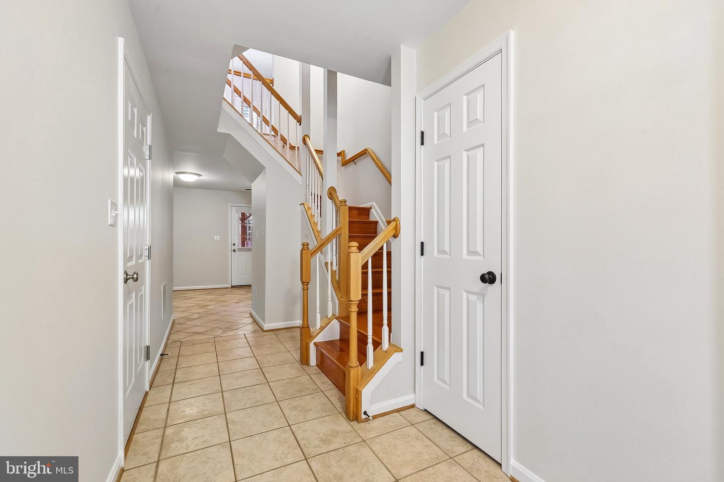 45553 Reading Ter Property Photo 2