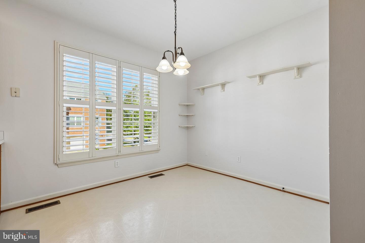 45553 Reading Ter Property Photo 11