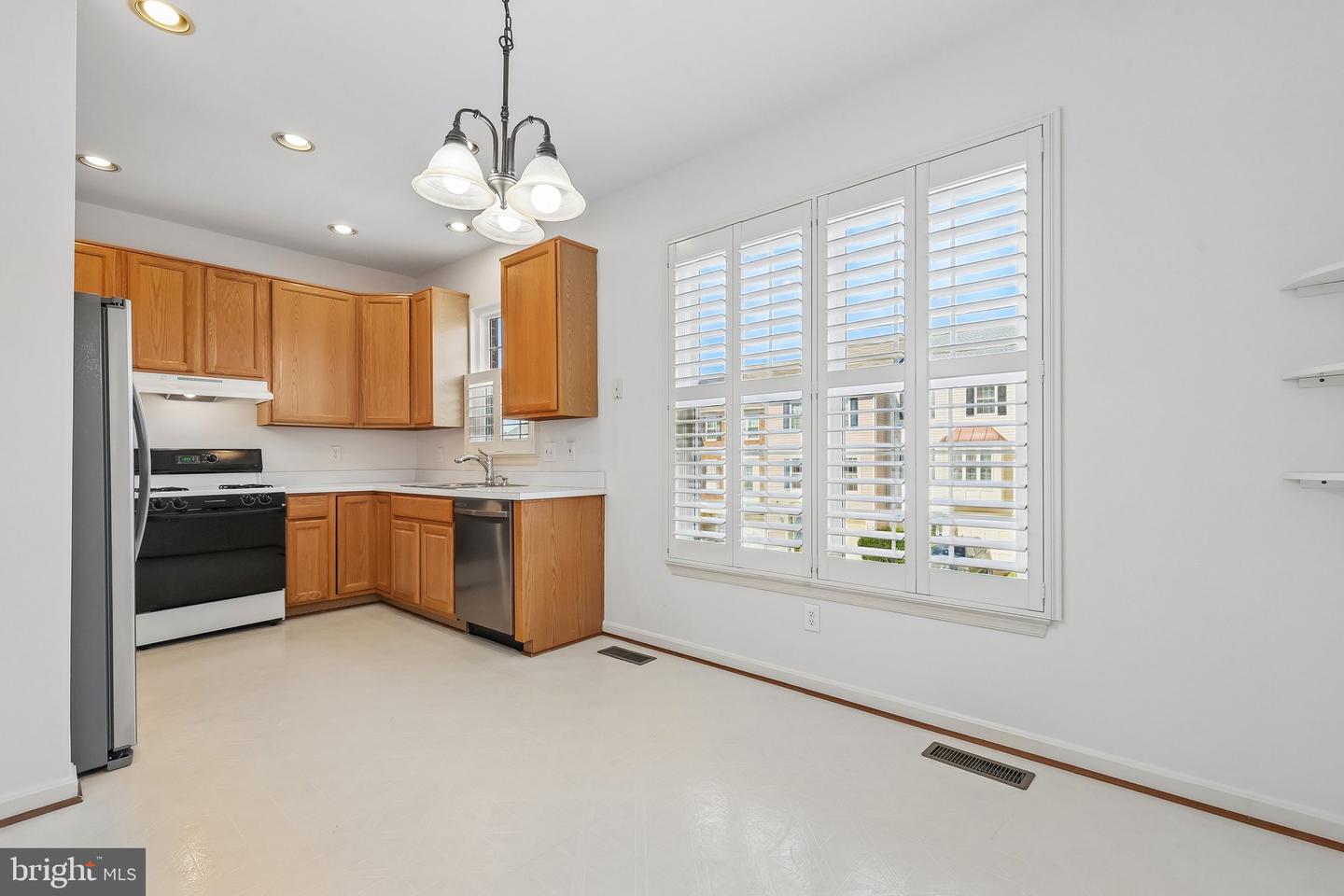 45553 Reading Ter Property Photo 12