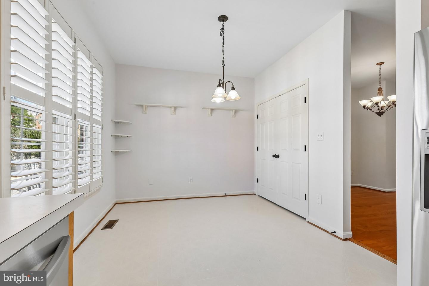 45553 Reading Ter Property Photo 15