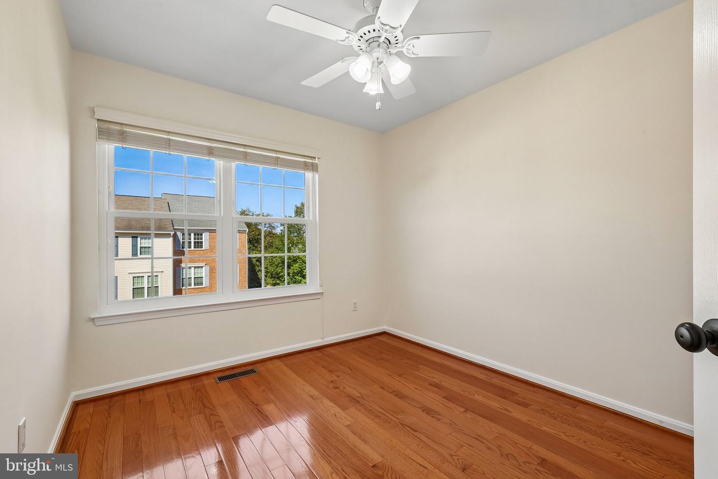 45553 Reading Ter Property Photo 24
