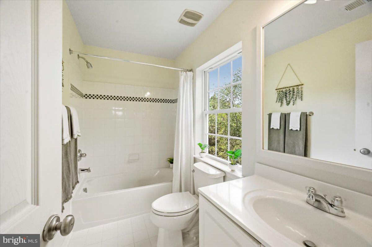 25091 Gunnery Sq Property Photo 6