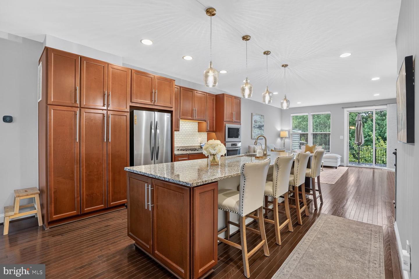 42290 Peregrine Ter Property Photo 5