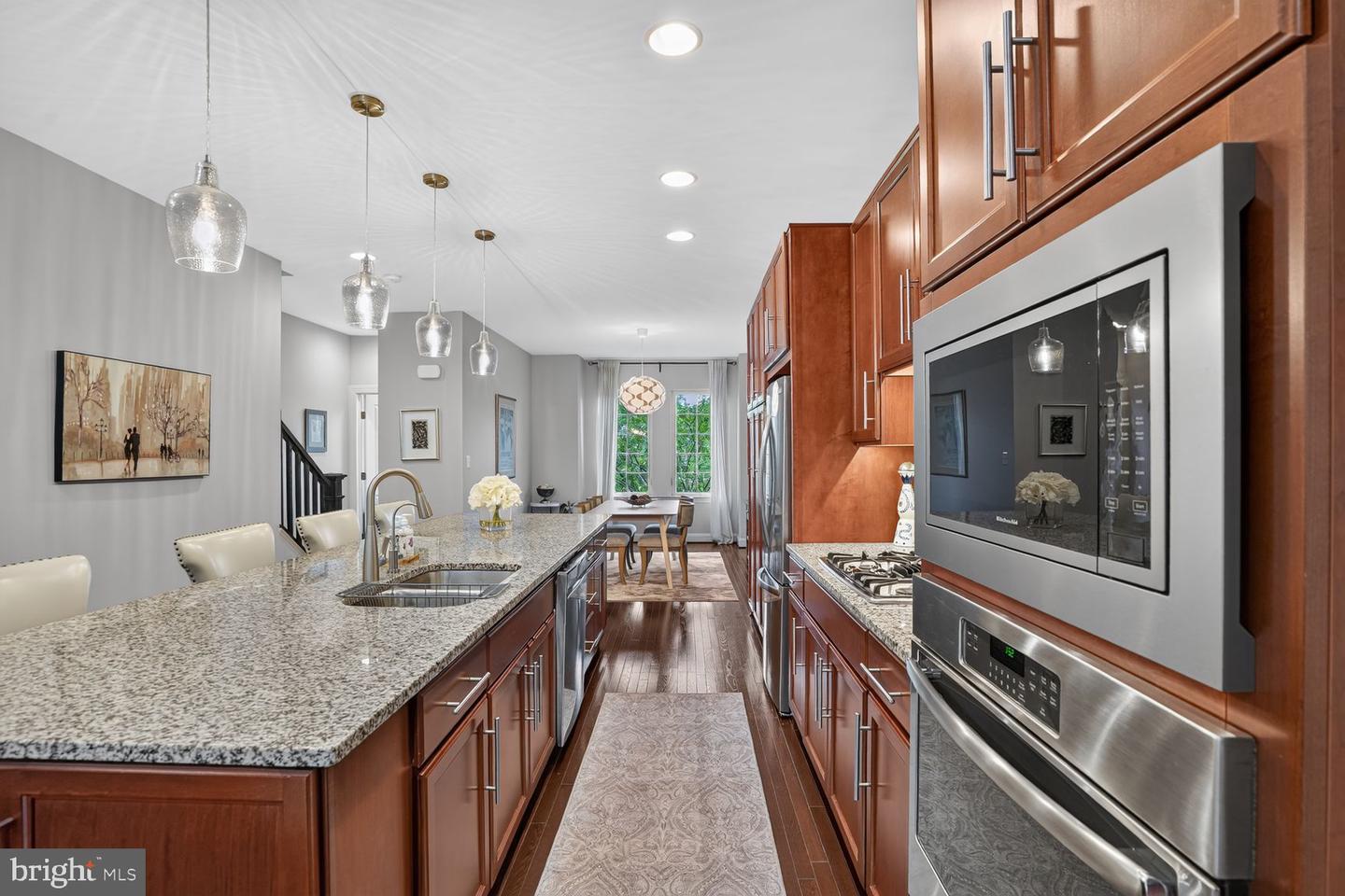 42290 Peregrine Ter Property Photo 7