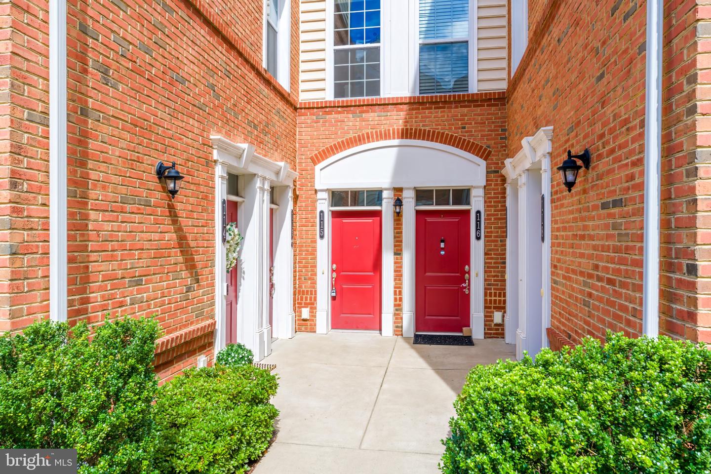 23215 Milltown Knoll Sq #115 Property Photo 2