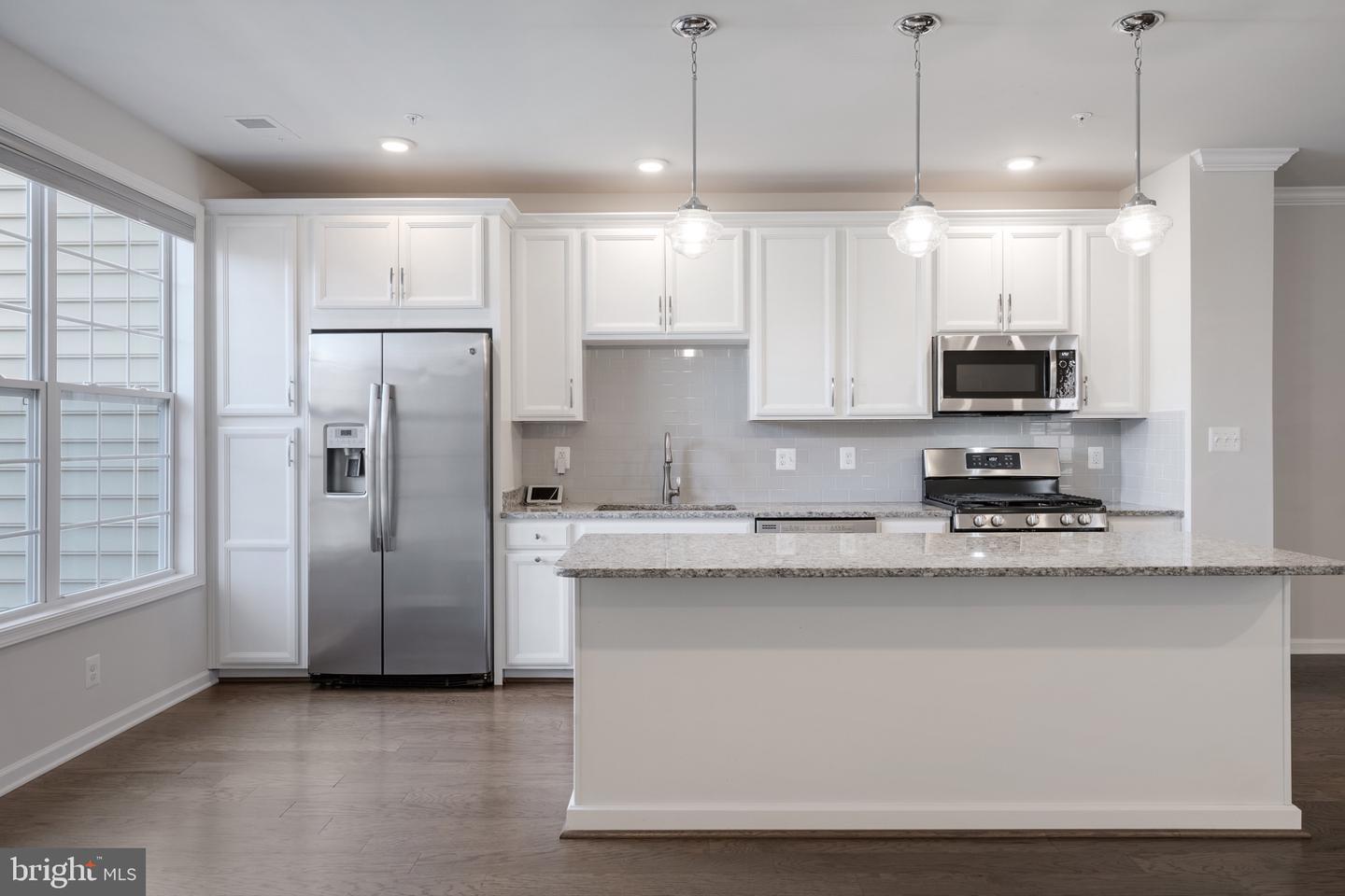 23215 Milltown Knoll Sq #115 Property Photo 5