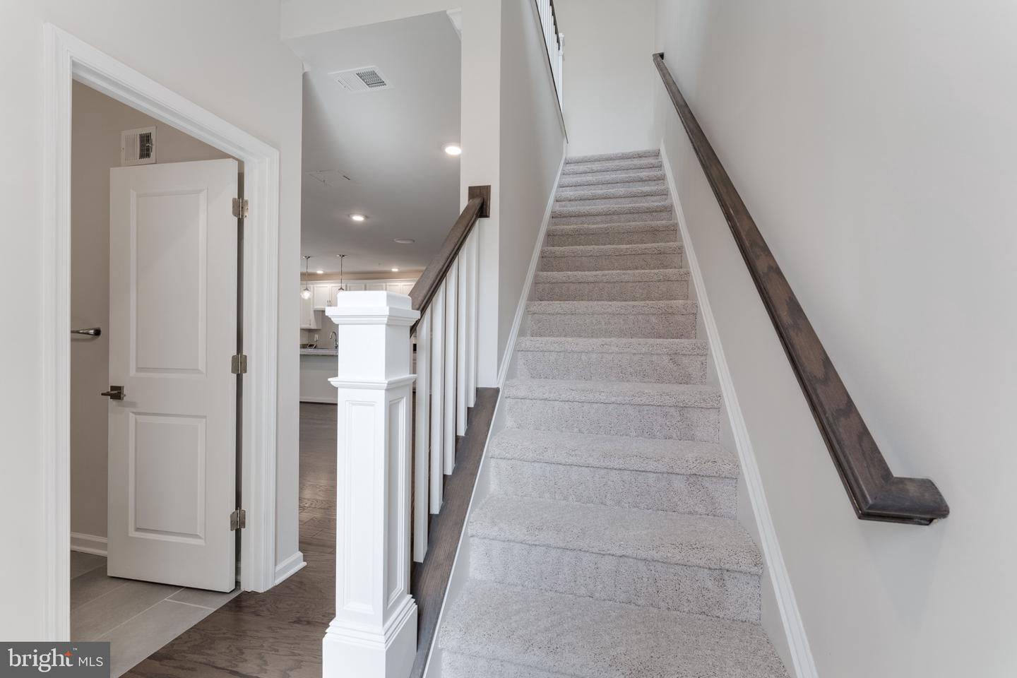 23215 Milltown Knoll Sq #115 Property Photo 20