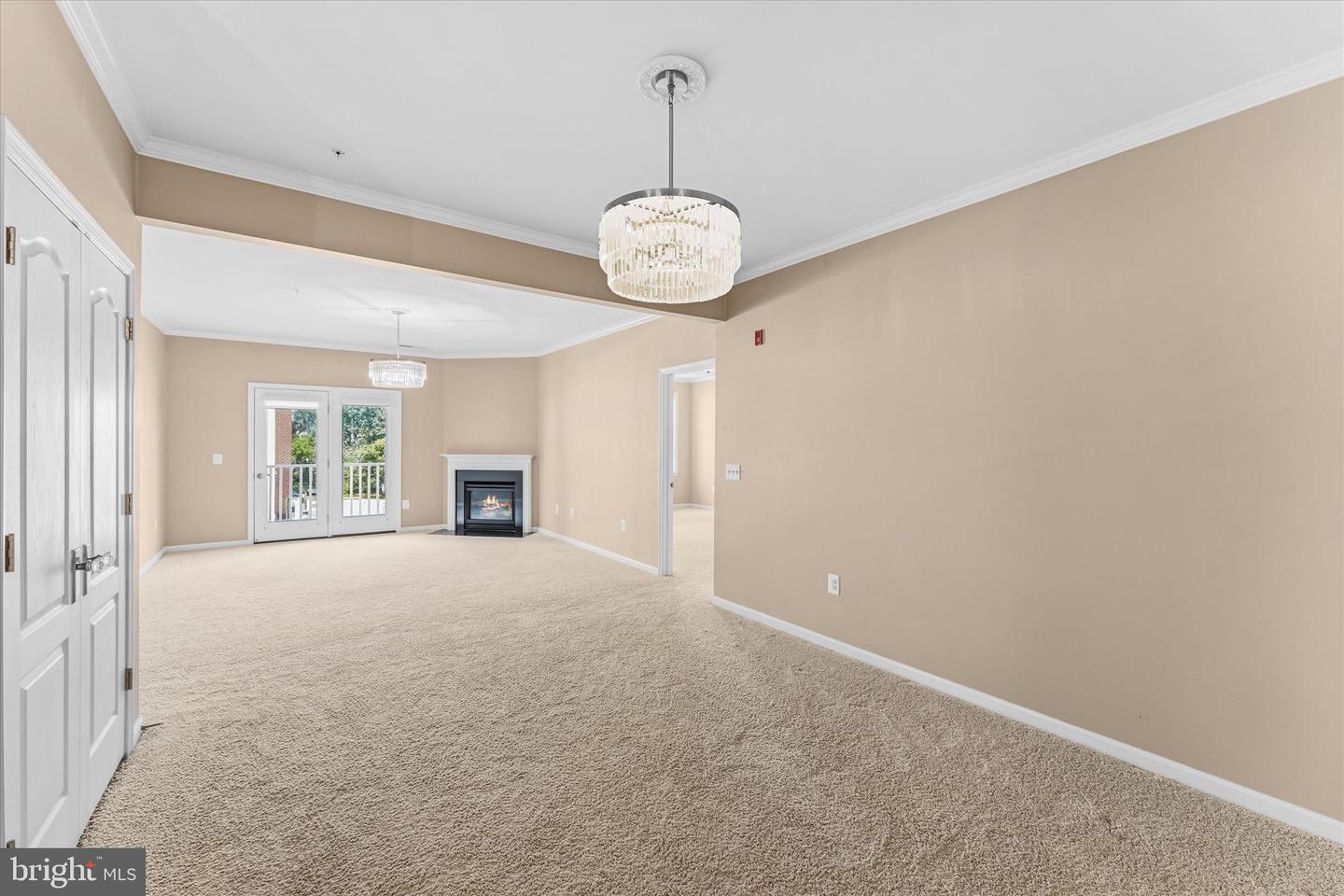 43138 Stillwater Ter #305 Property Photo 12