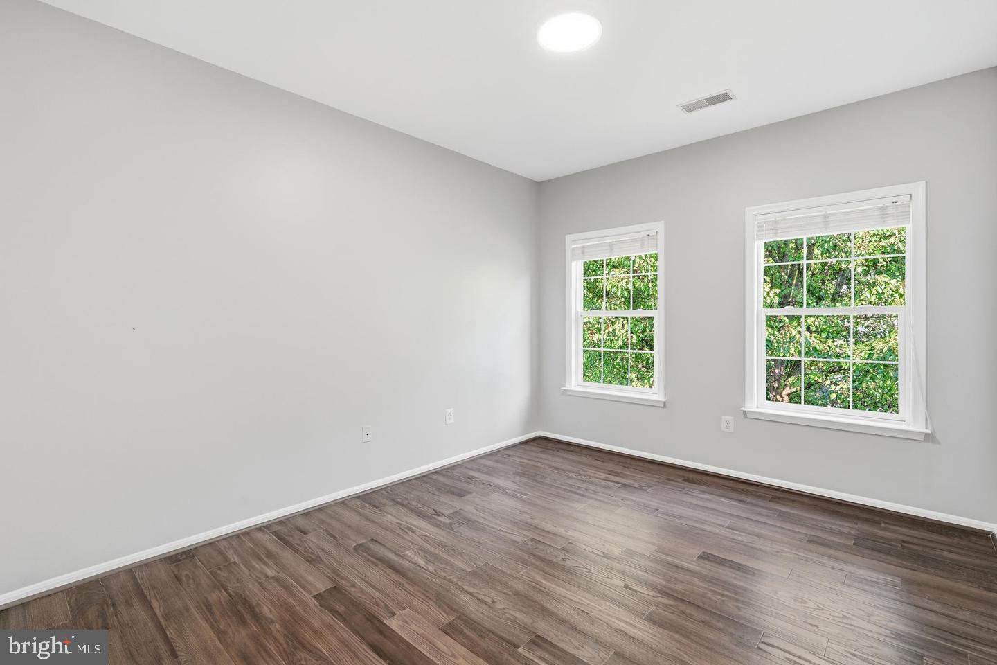 22082 Water Run Ct Property Photo 30