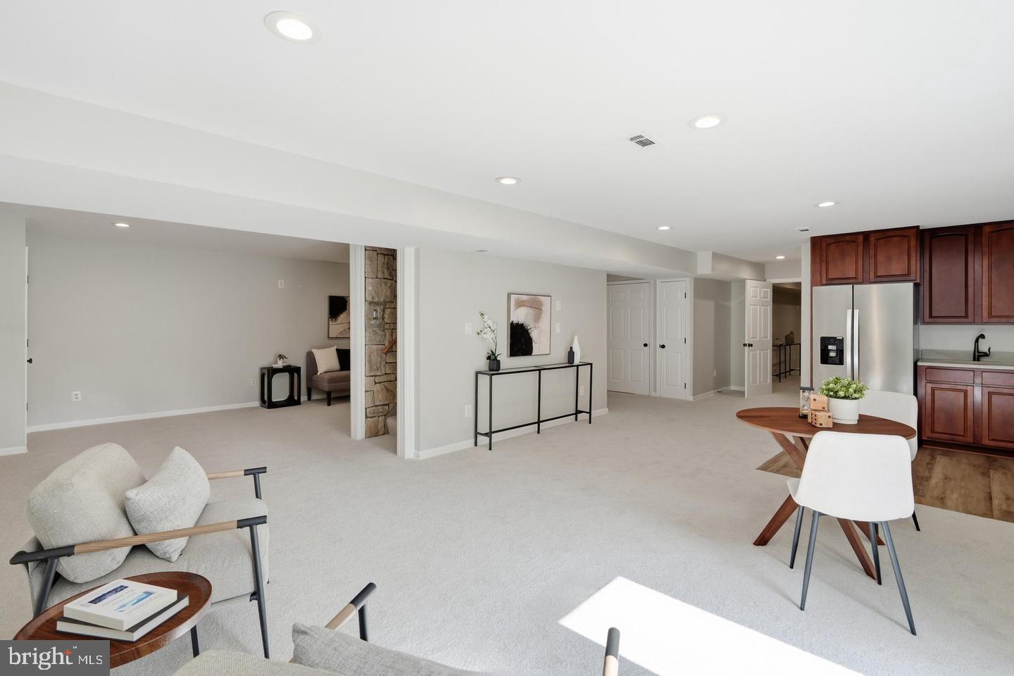 22082 Water Run Ct Property Photo 33