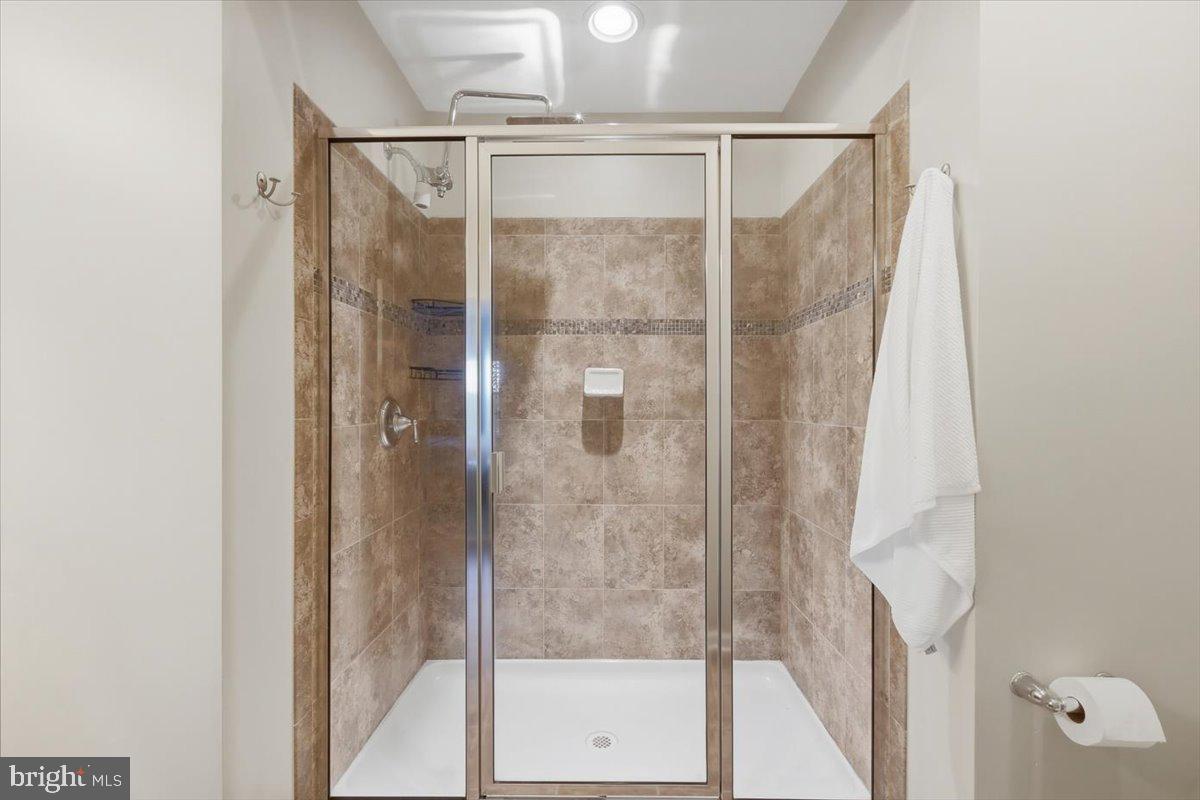 42571 Burbank Ter Property Photo 30