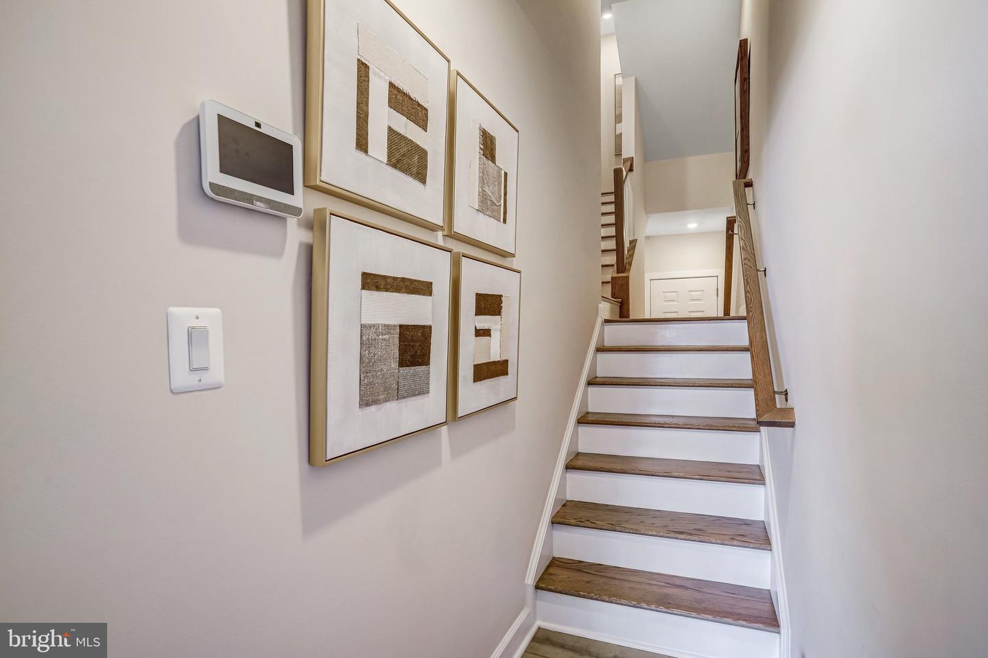 43789 Metro Ter Property Photo 4