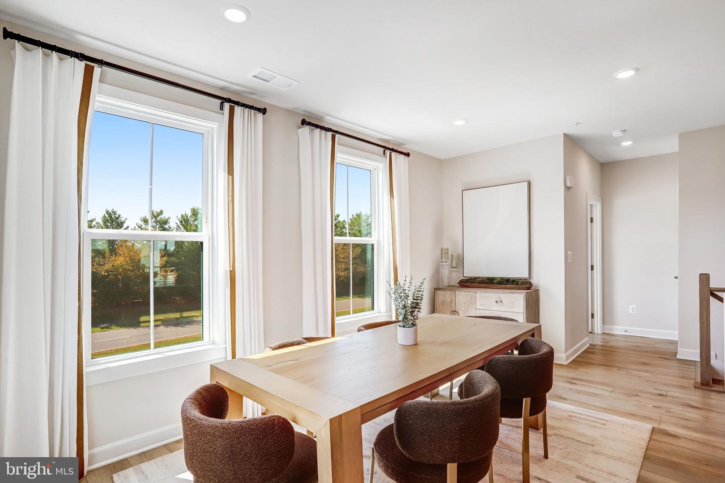 43789 Metro Ter Property Photo 9