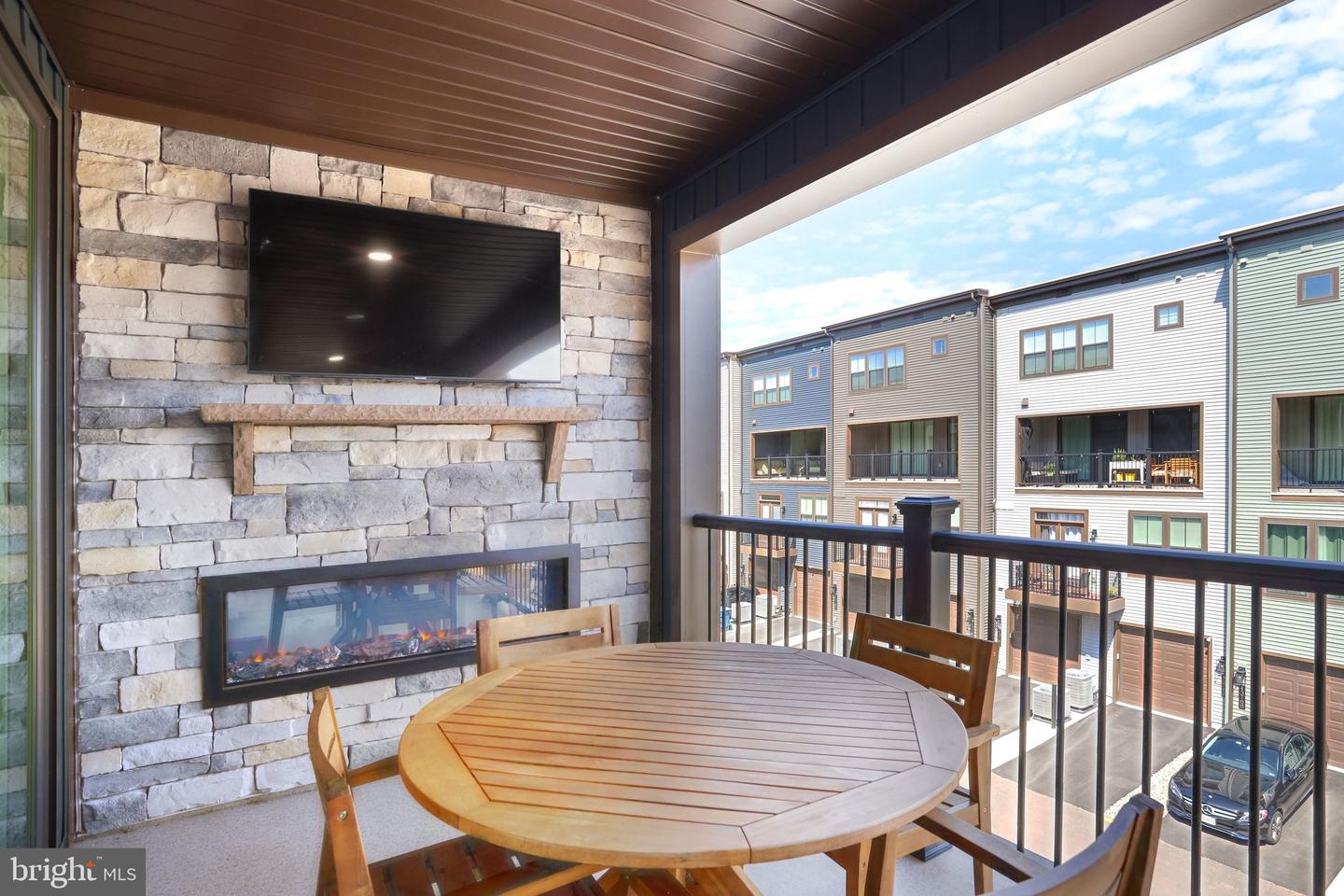 43789 Metro Ter Property Photo 27