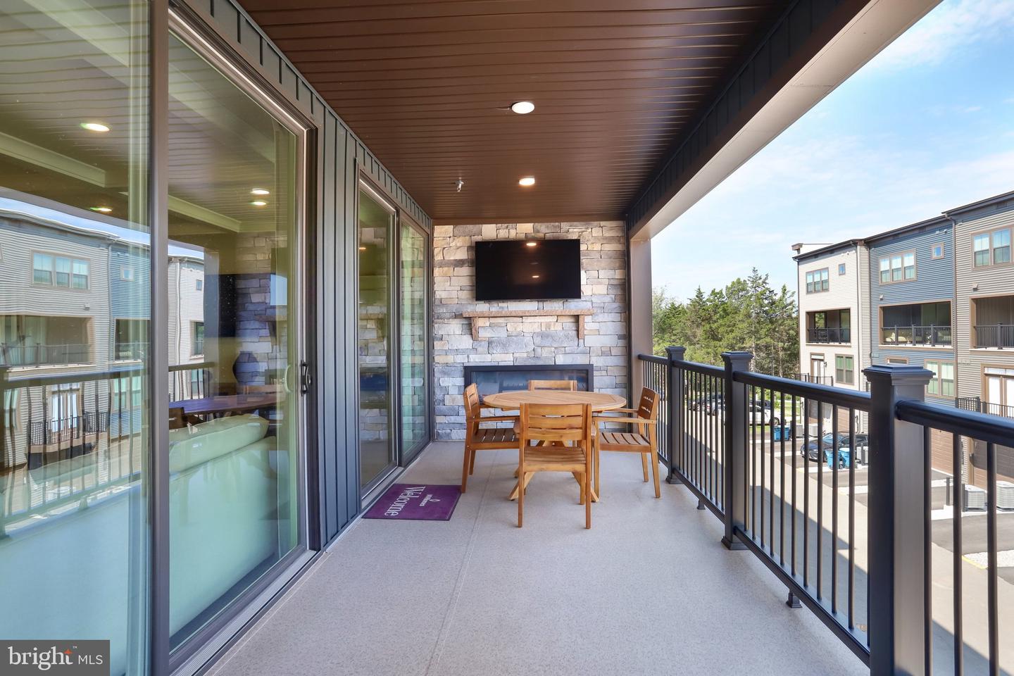 43789 Metro Ter Property Photo 28