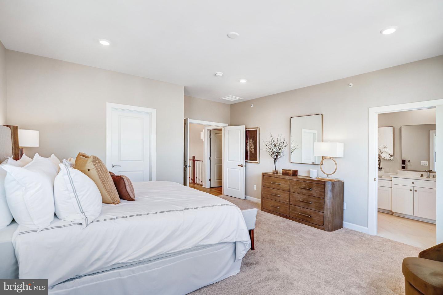43789 Metro Ter Property Photo 41