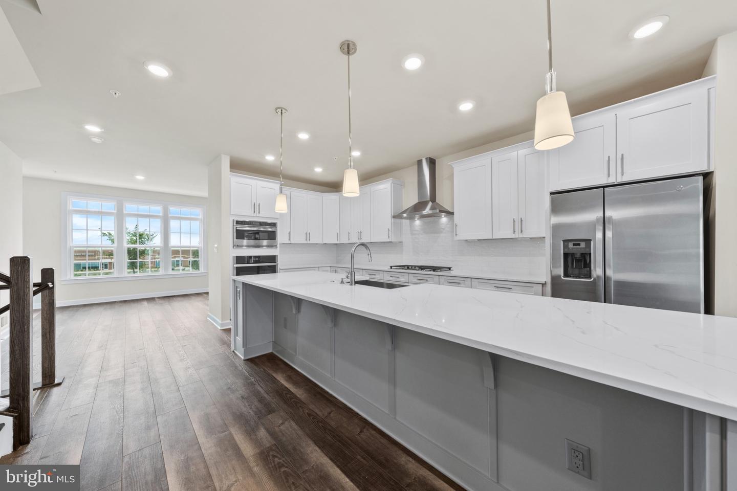 42679 Asgard Ter Property Photo 12