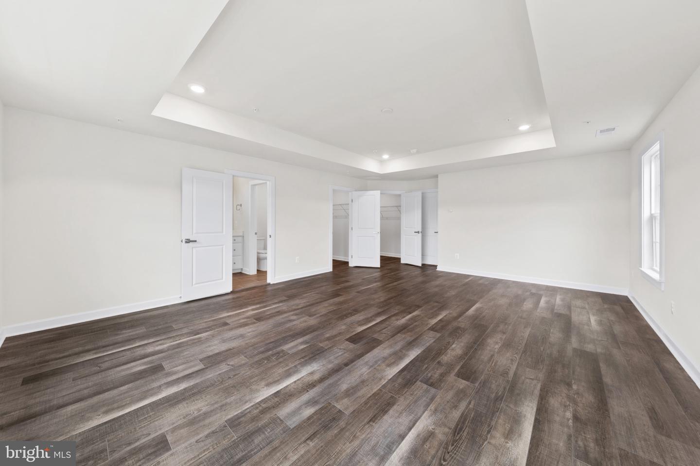 42679 Asgard Ter Property Photo 29