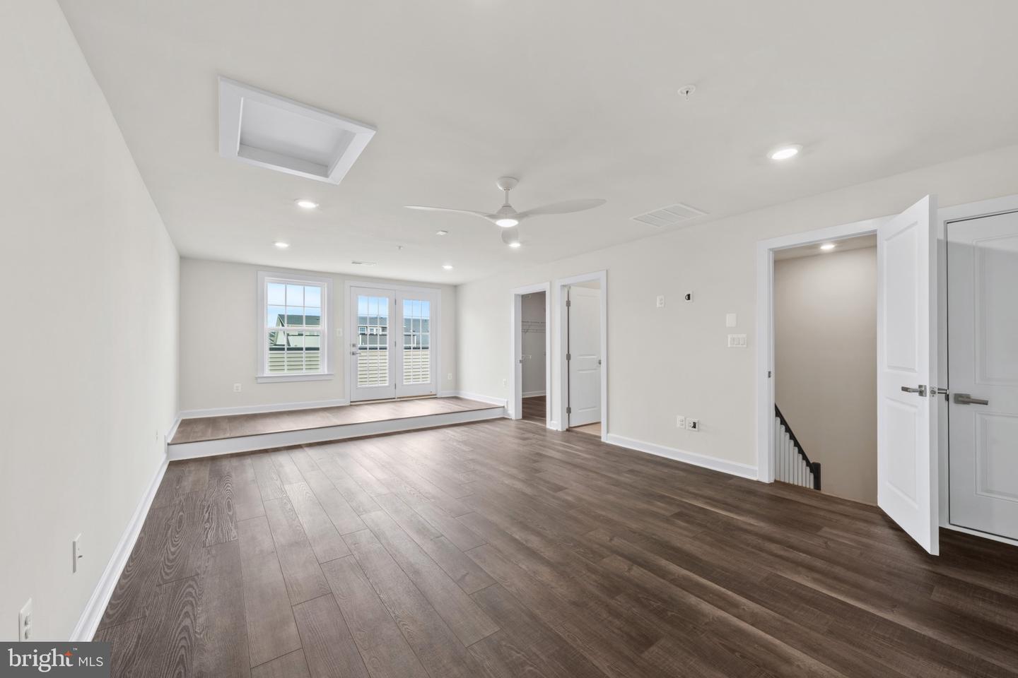 42679 Asgard Ter Property Photo 32