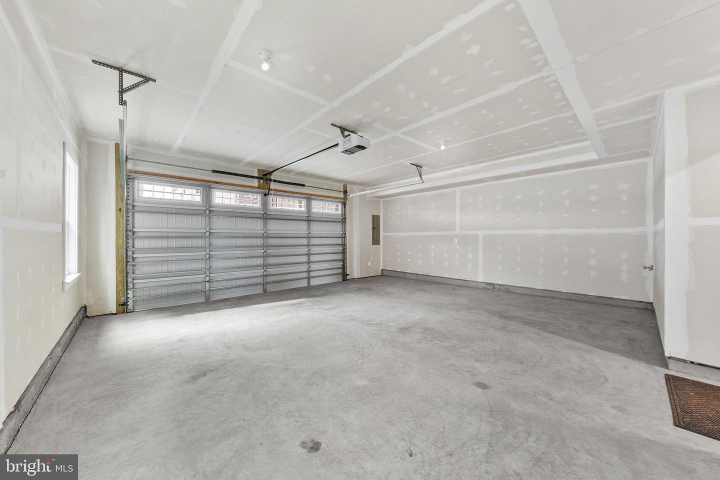 42679 Asgard Ter Property Photo 38