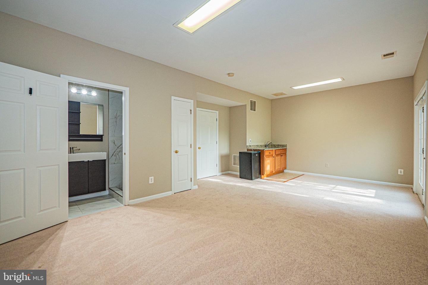 22619 Upperville Heights Sq Property Photo 31