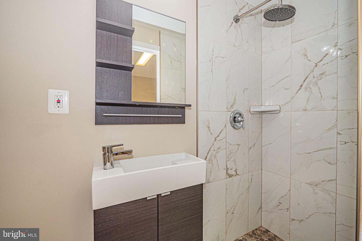 22619 Upperville Heights Sq Property Photo 33