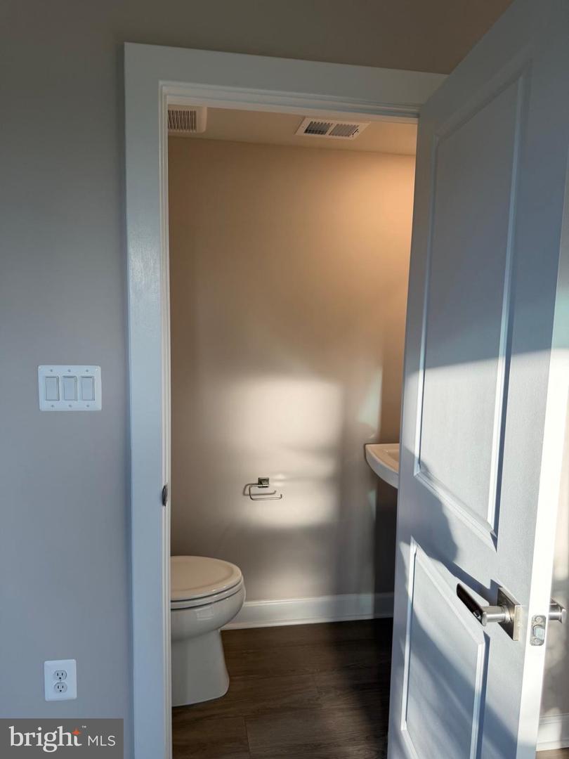 43791 Metro Ter Property Photo 14