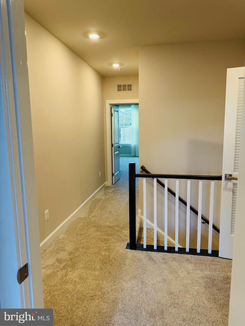 43791 Metro Ter Property Photo 18