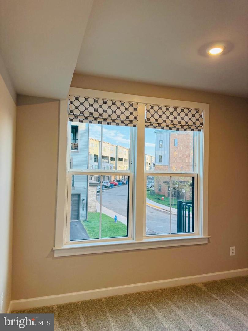 43791 Metro Ter Property Photo 30