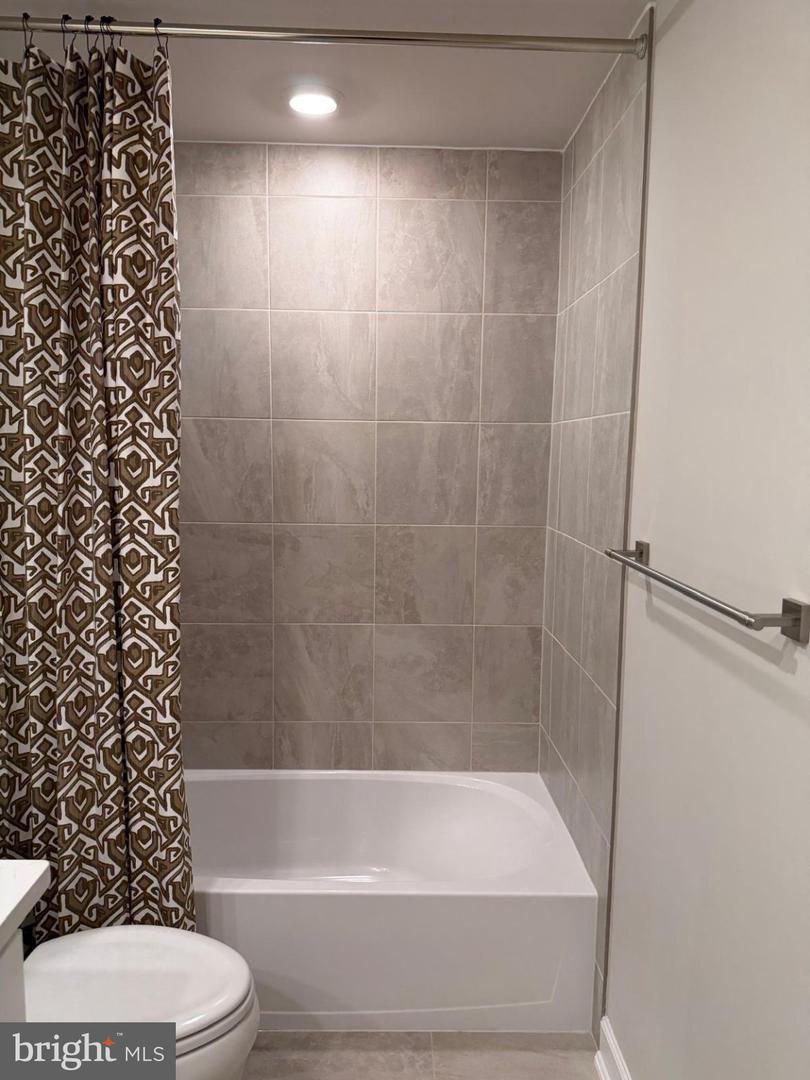 43791 Metro Ter Property Photo 35