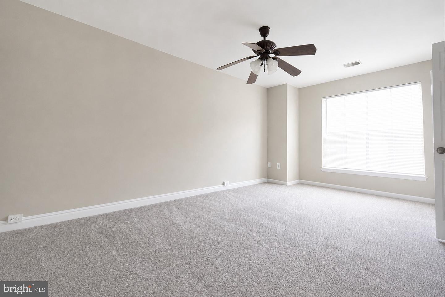 44190 Mossy Brook Sq Property Photo 15