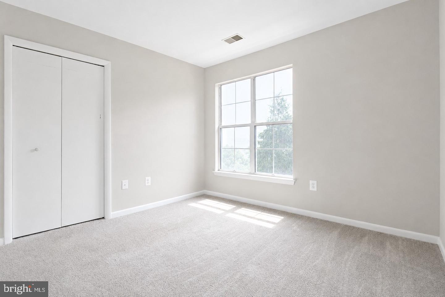 44190 Mossy Brook Sq Property Photo 19