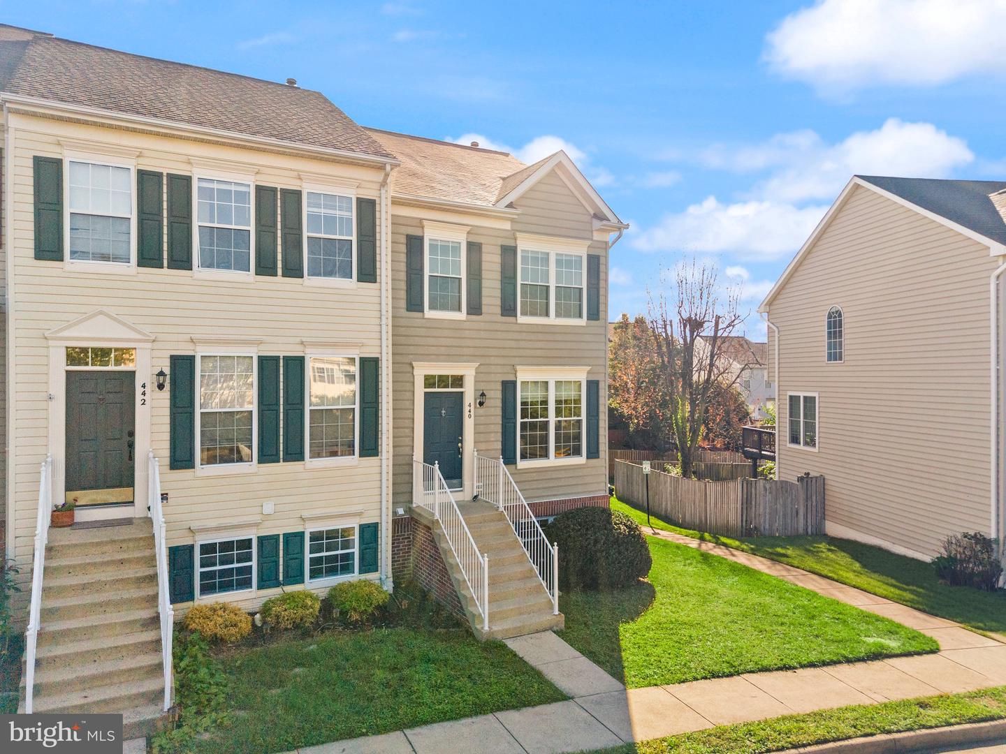 440 Andromeda Ter Ne Property Photo 5