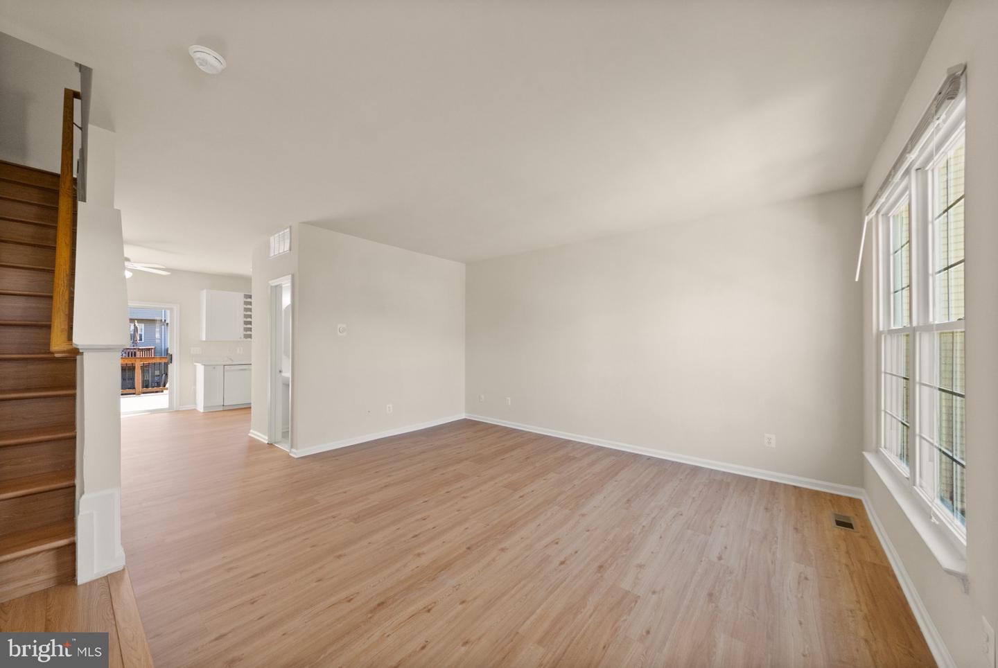 440 Andromeda Ter Ne Property Photo 9
