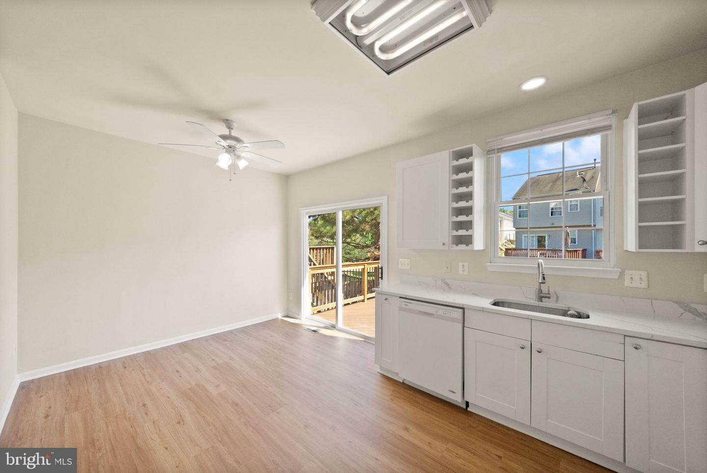 440 Andromeda Ter Ne Property Photo 17