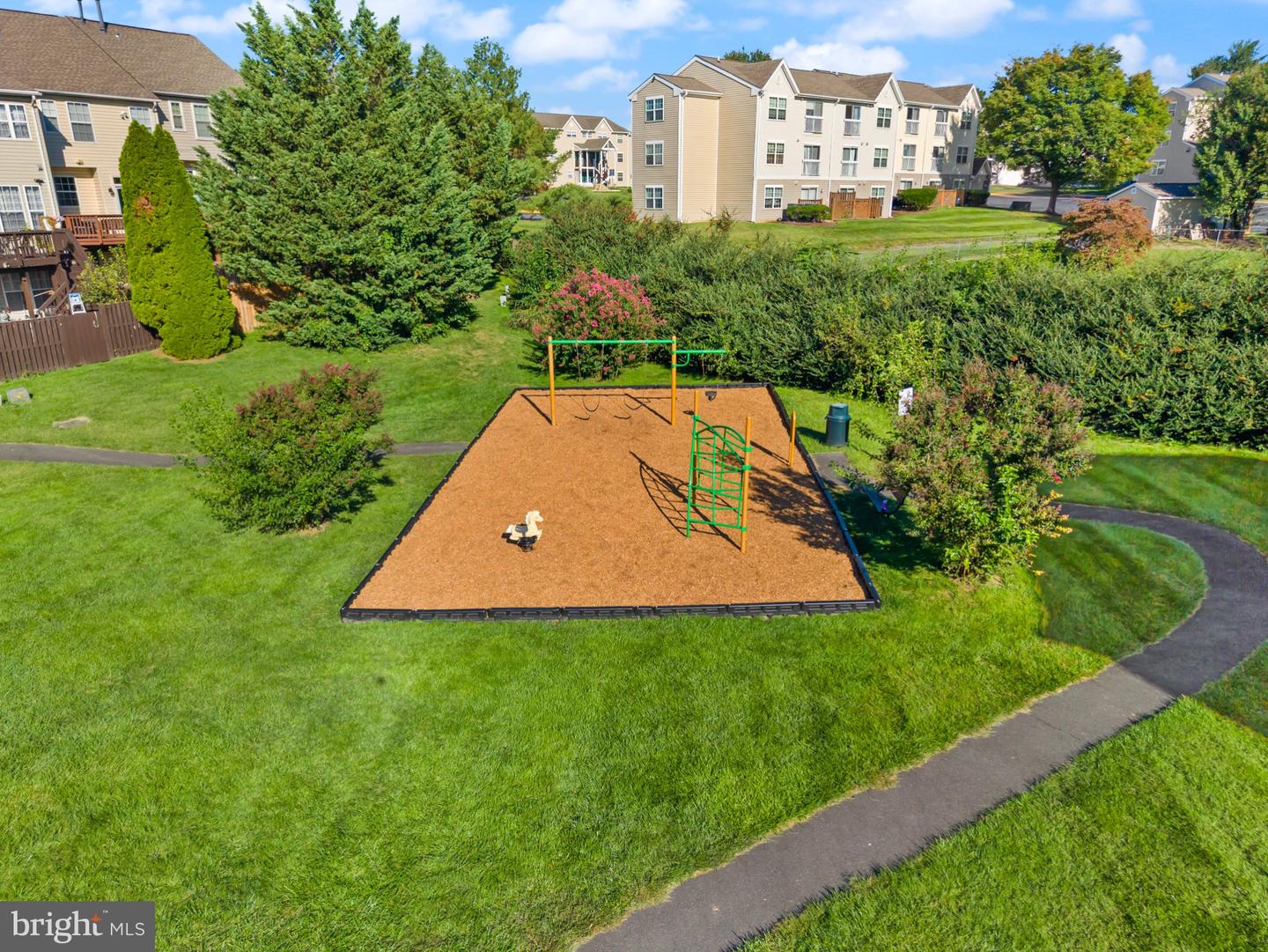 440 Andromeda Ter Ne Property Photo 52